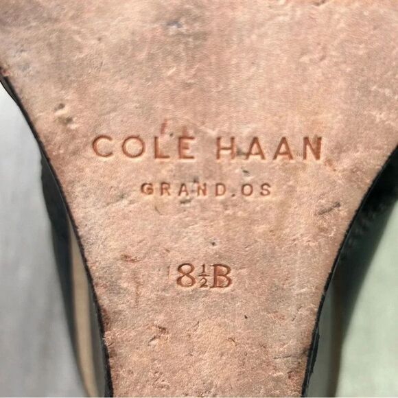 Cole Haan Boots Women 8.5 Balthasar Chelsea Black Leather Ankle Top Wedge D42310 - Picture 10 of 10